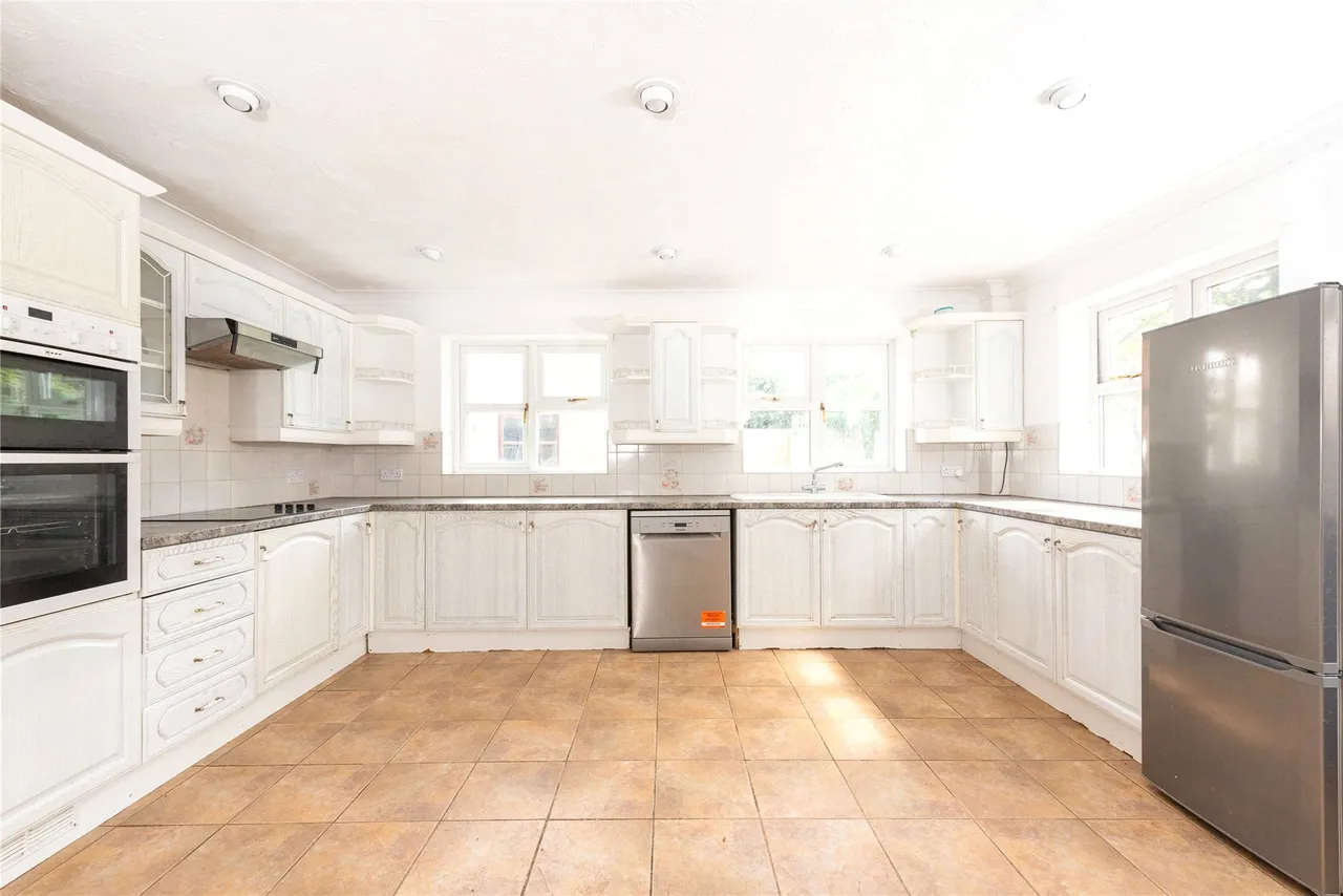 Ivy Lane, Stewkley, LU7, photo 8