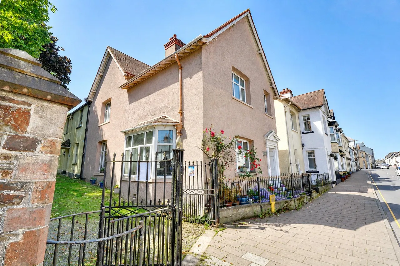 New Street, Torrington, EX38, photo 15