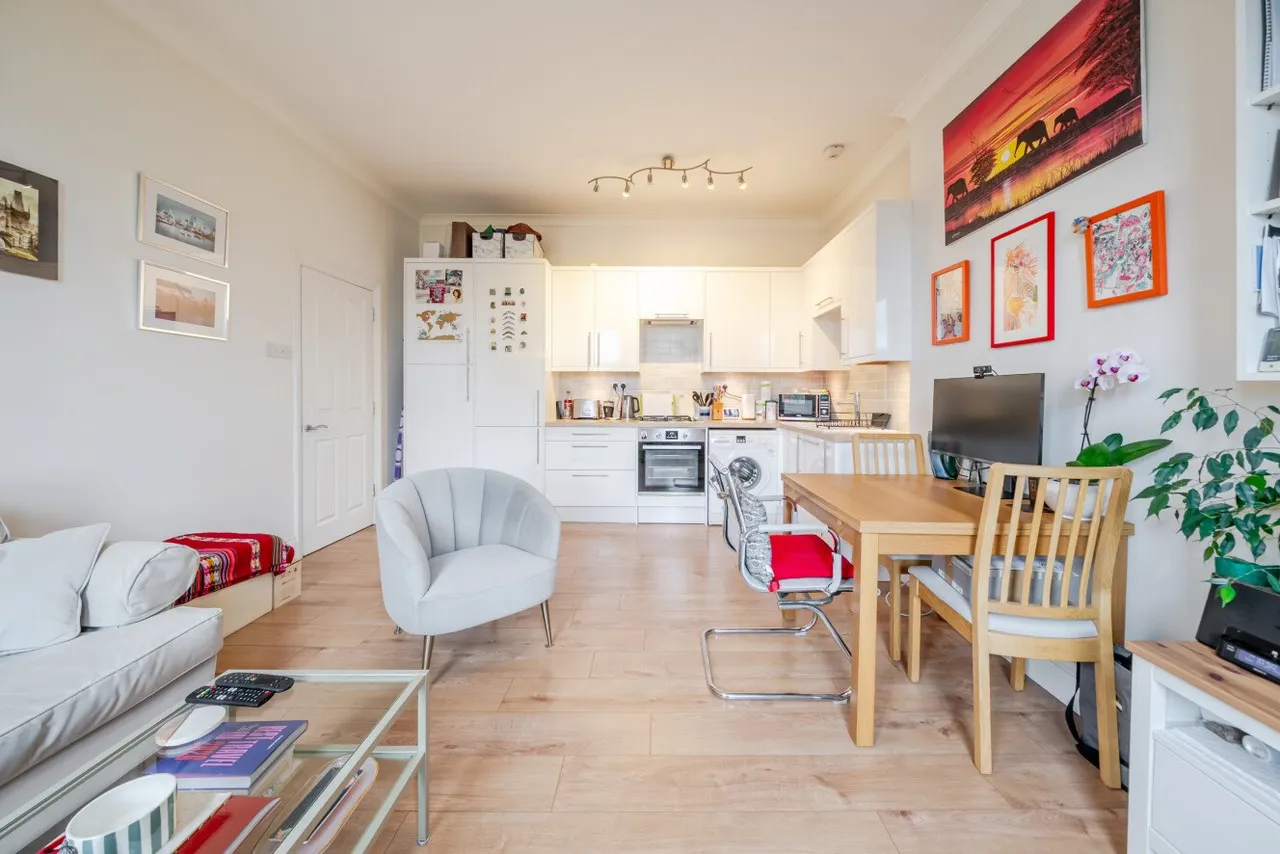 Bedford Hill, Balham, London, SW12, photo 11