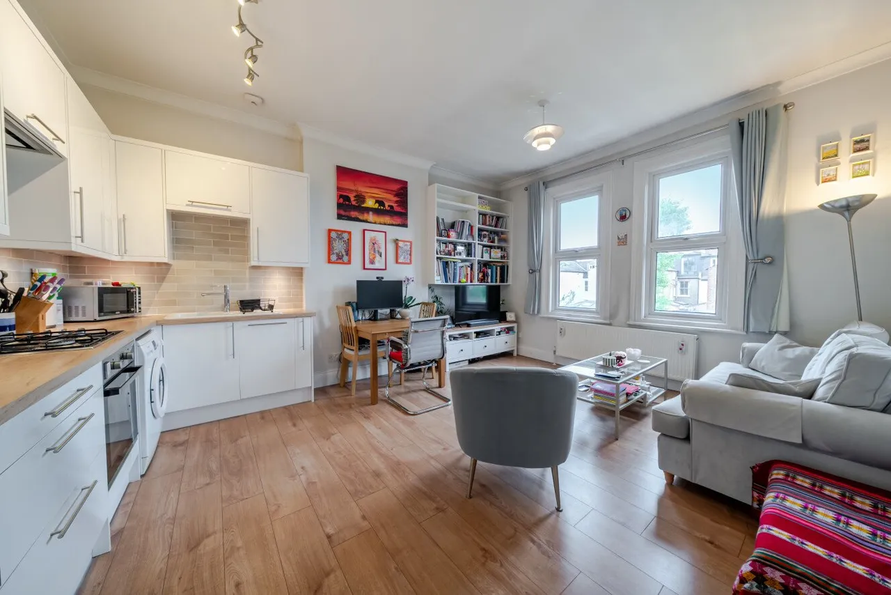 Bedford Hill, Balham, London, SW12, photo 5