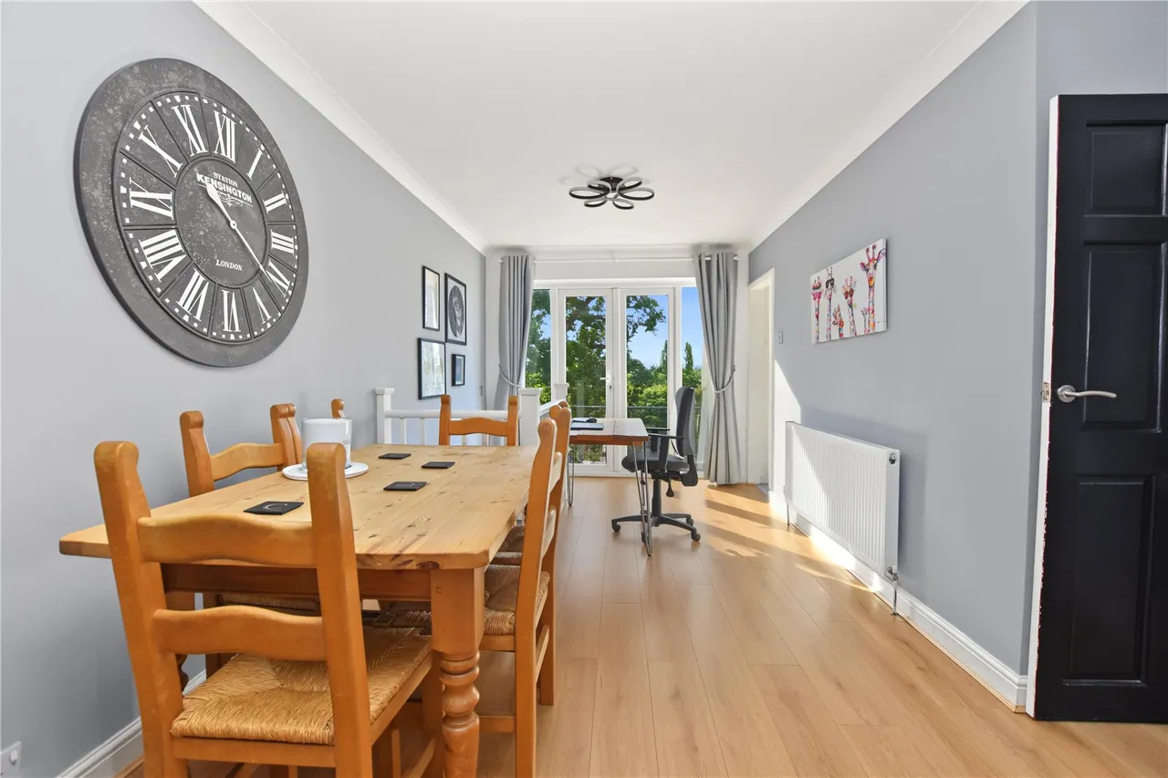 Broom Mead, DA6, photo 3