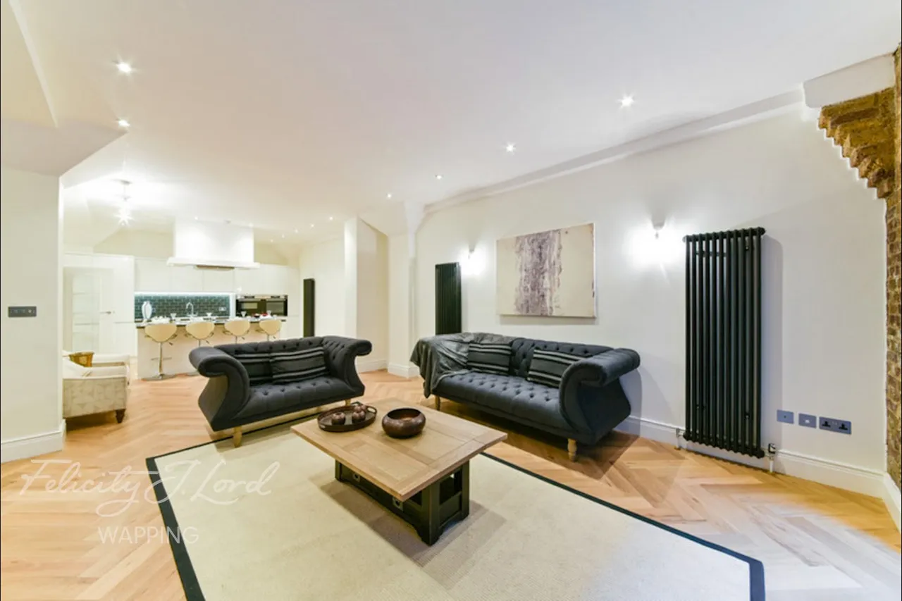 The Highway, London, E1W, photo 15