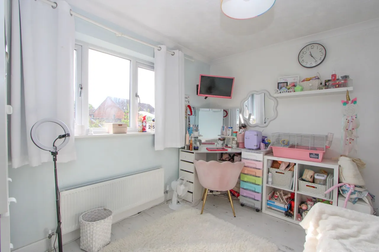 Oak Close, Yate, photo 18