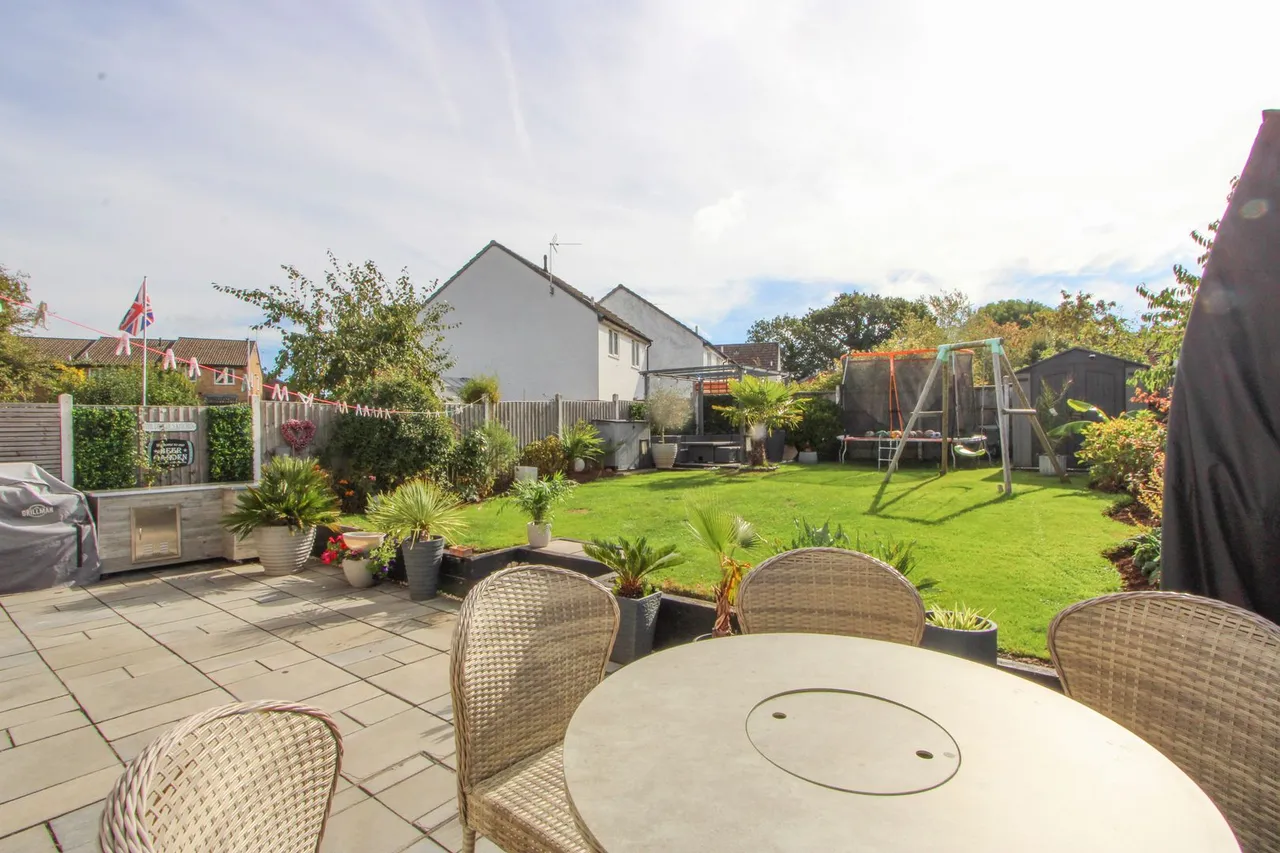 Oak Close, Yate, photo 28