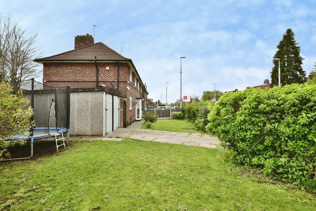 Hollyhedge Road, Manchester, Greater Manchester, M22, photo 2