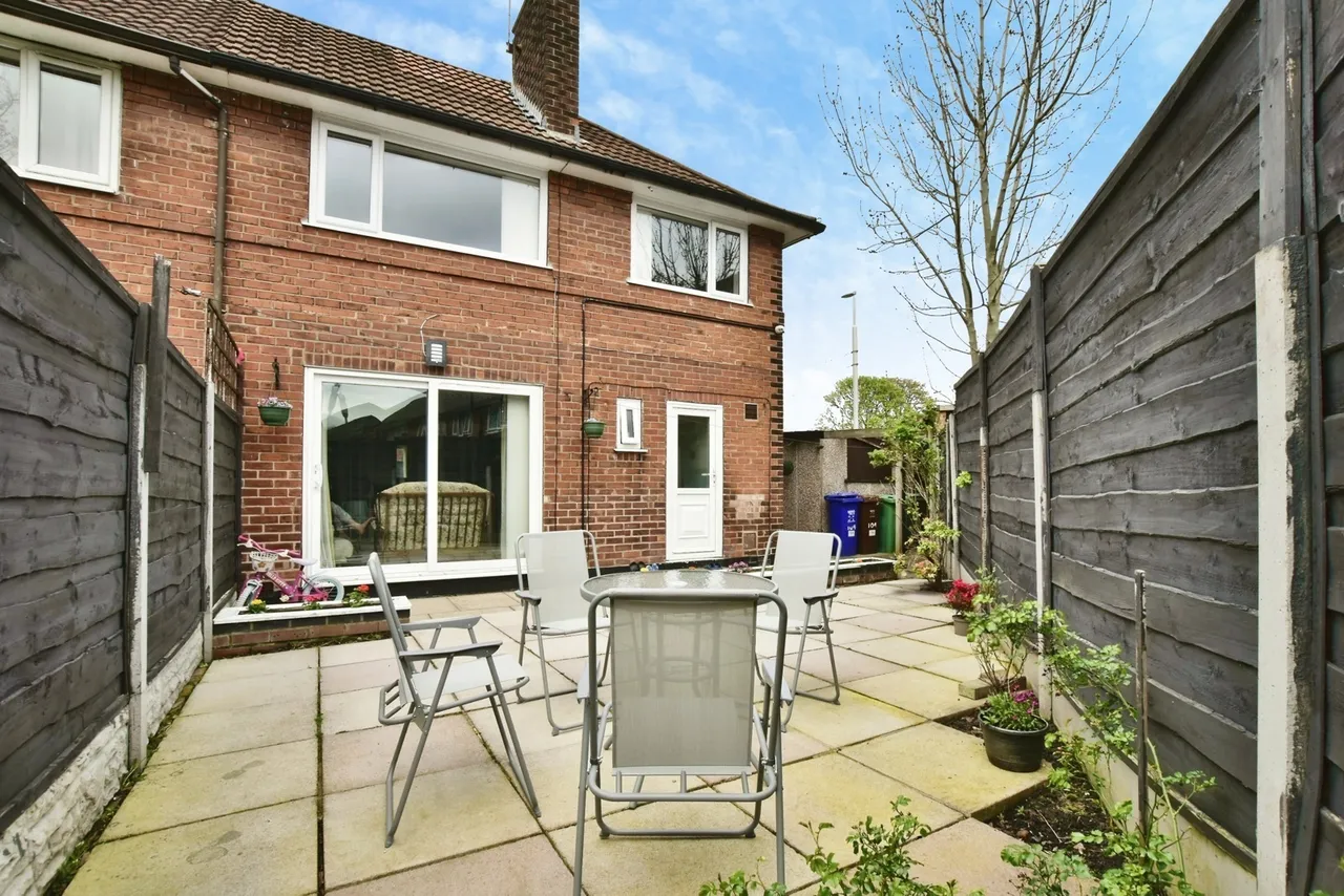 Hollyhedge Road, Manchester, Greater Manchester, M22, photo 18