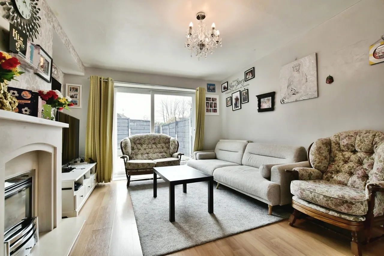 Hollyhedge Road, Manchester, Greater Manchester, M22, photo 5