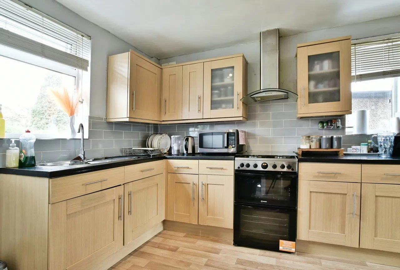 Hollyhedge Road, Manchester, Greater Manchester, M22, photo 7