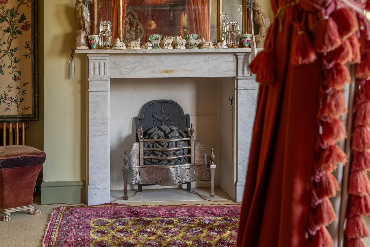 Hampton Court Road, Hampton, TW12, photo 8