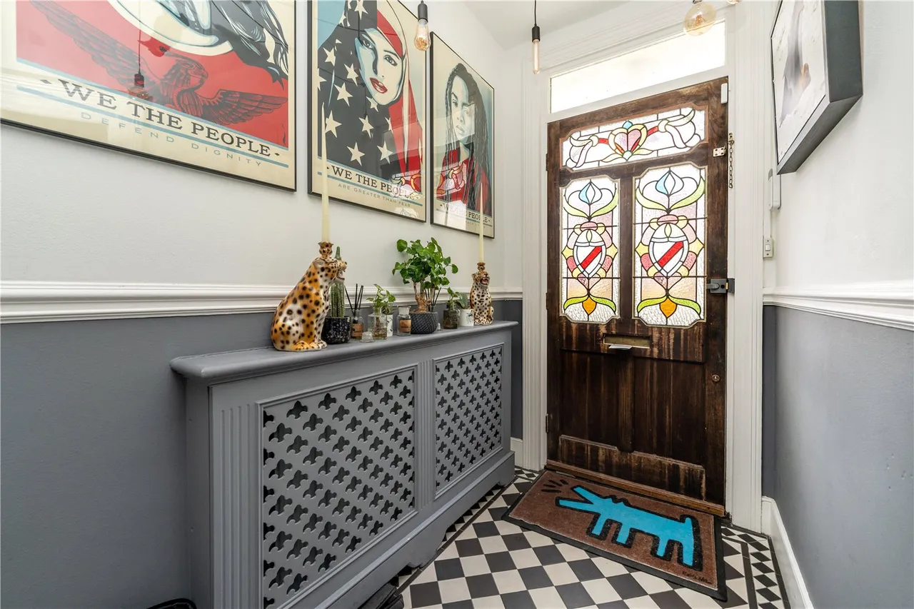 Gloucester Road, Hampton, TW12 2UJ, photo 8