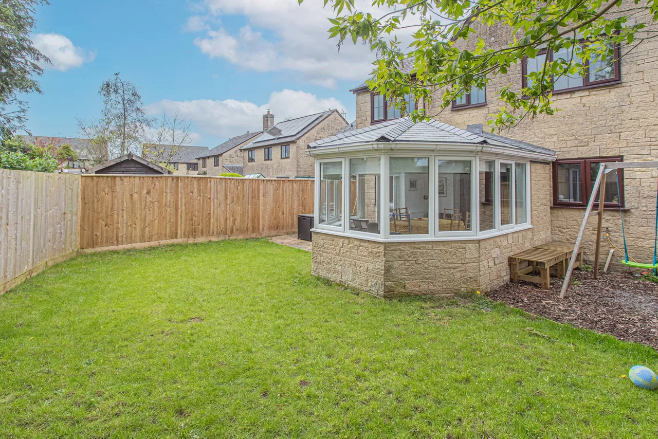 Mullins Close, Colerne, photo 12