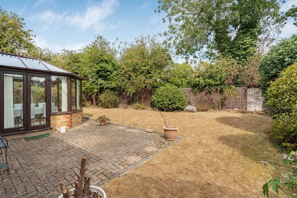 Hamilton Lane, Bletchley, Milton Keynes, Buckinghamshire, MK3 5LU, photo 3