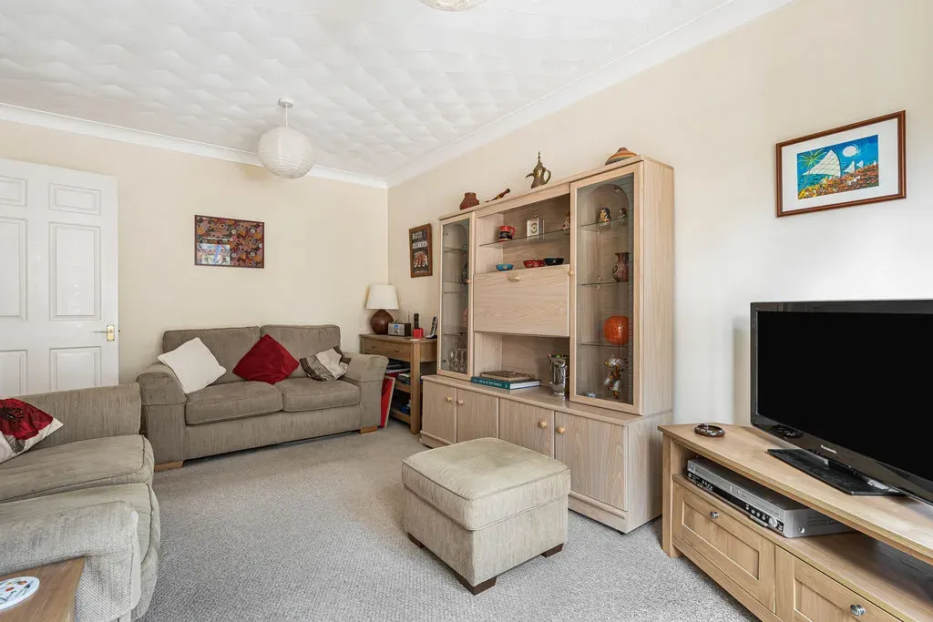 Hamilton Lane, Bletchley, Milton Keynes, Buckinghamshire, MK3 5LU, photo 11