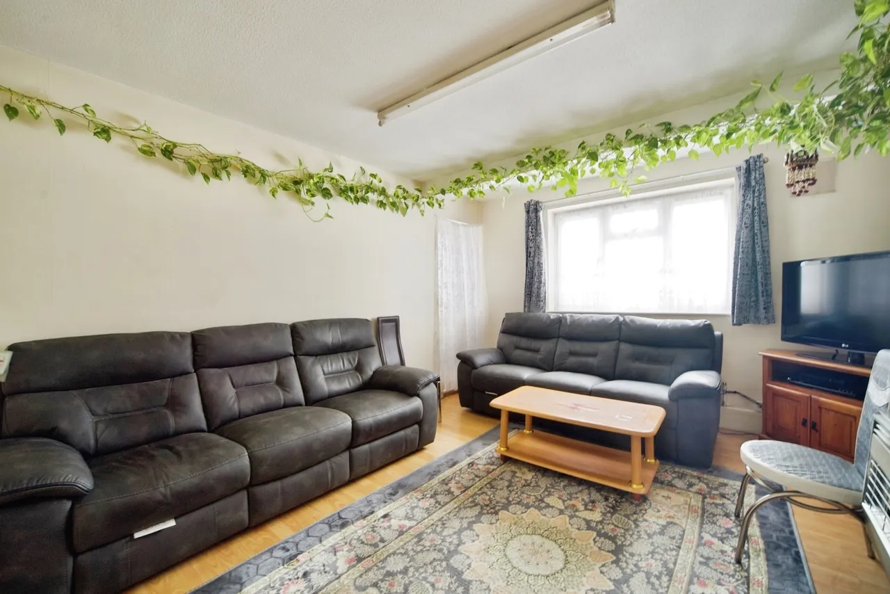 Blaney Crescent, London, E6, photo 5