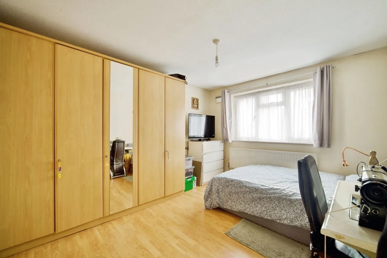 Blaney Crescent, London, E6, photo 11