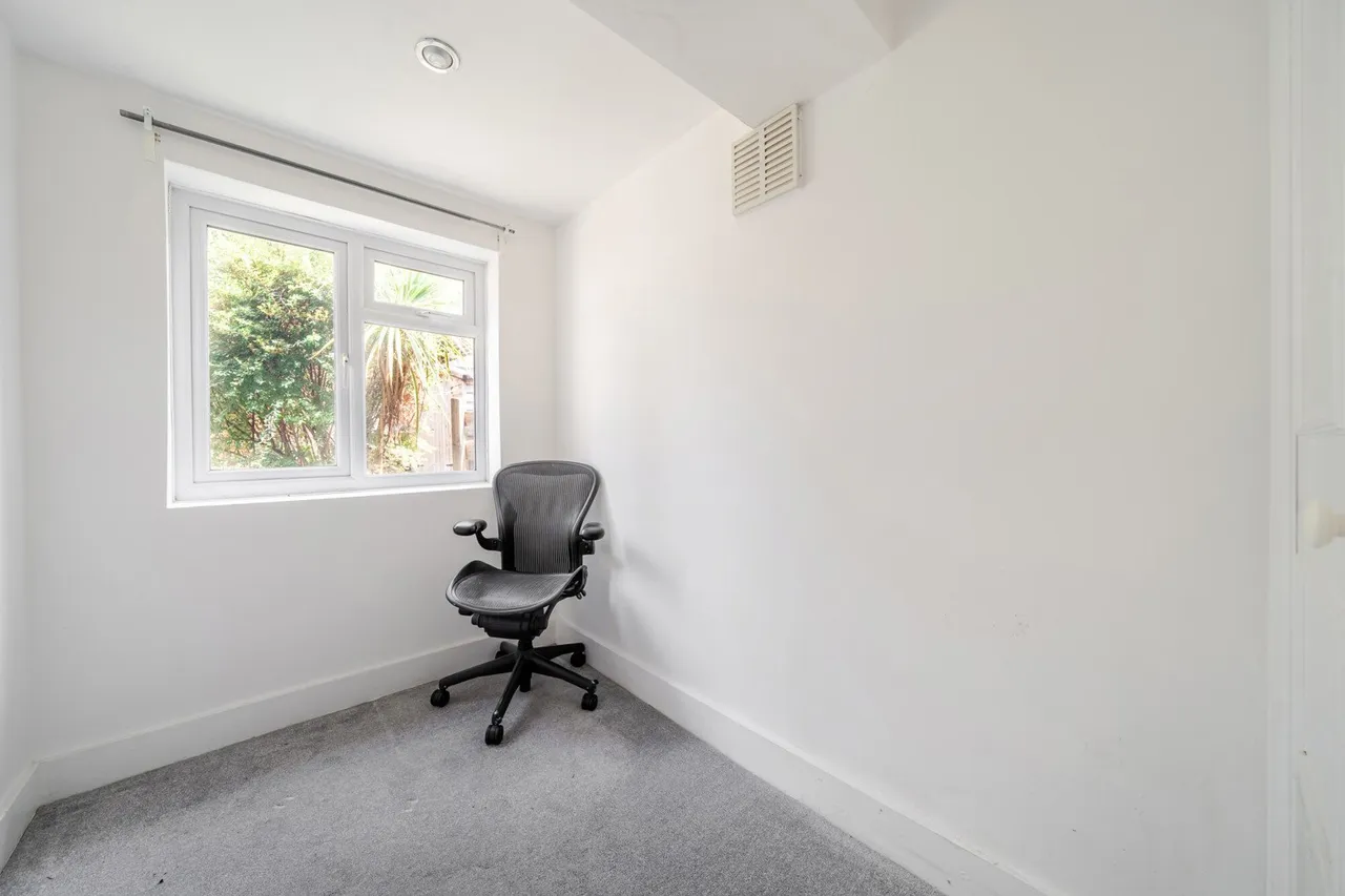 Kent House Road, SE26, photo 12