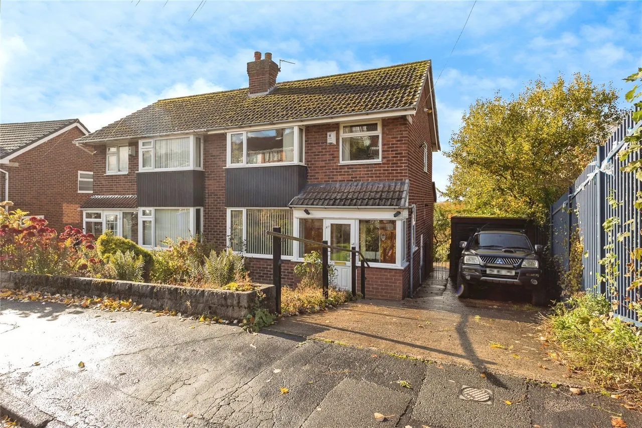3 bed house for sale — Broadhill Road, Stalybridge, Greater Manchester, SK15