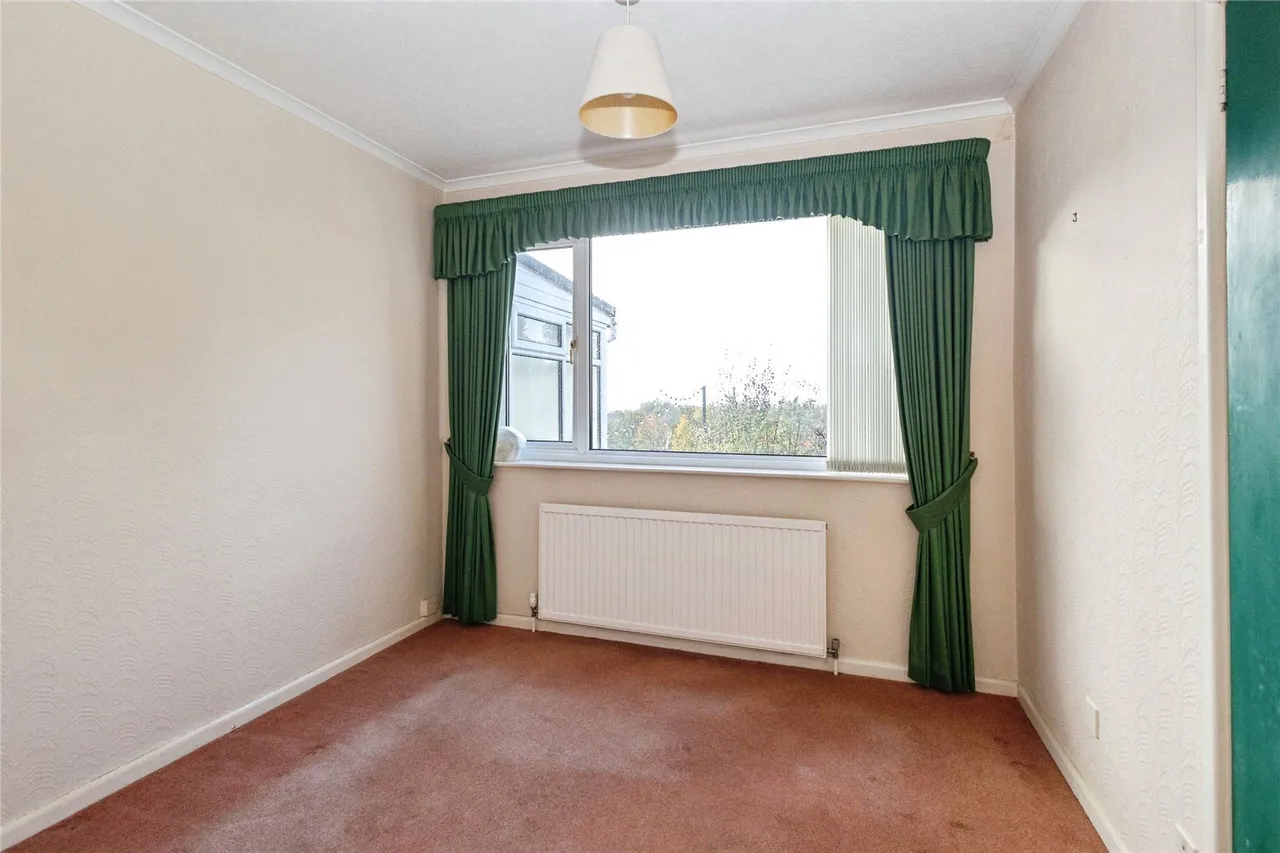 Broadhill Road, Stalybridge, Greater Manchester, SK15, photo 13