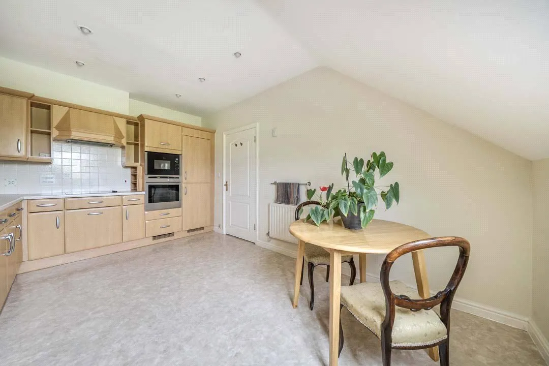 Castle Village, Berkhamsted, photo 8