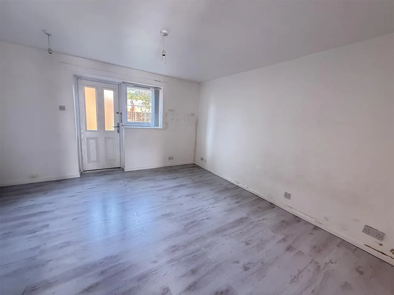 Anthony Close, West Gorton, M12, photo 2
