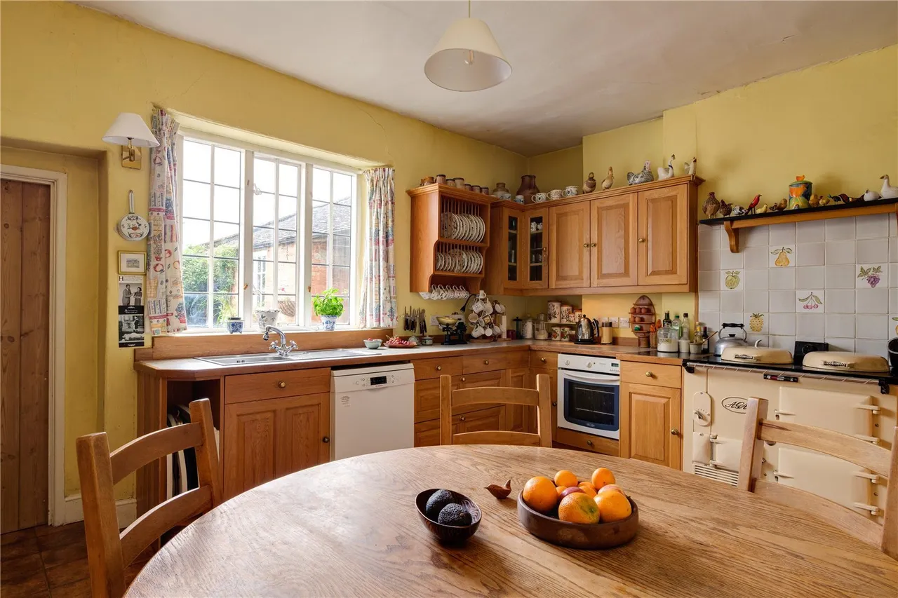 Muchelney, Langport, TA10, photo 4