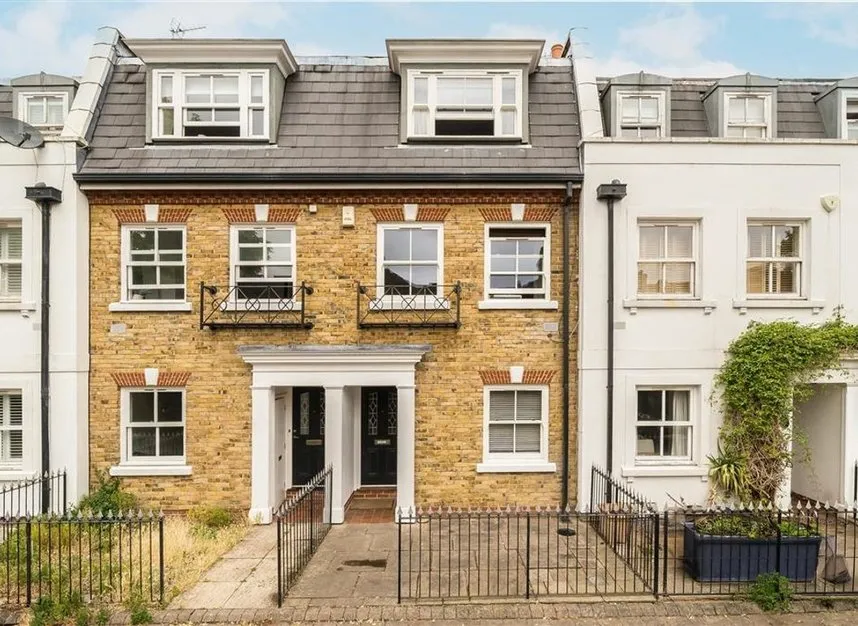 4 bed house for sale — Fernbank Mews, Clapham South, SW12