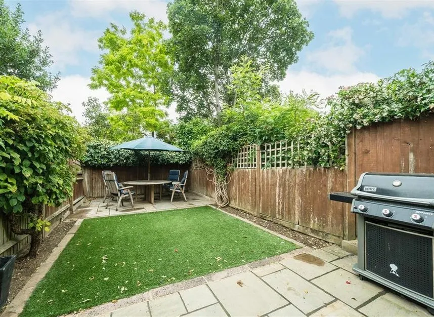 Fernbank Mews, Clapham South, SW12, photo 8