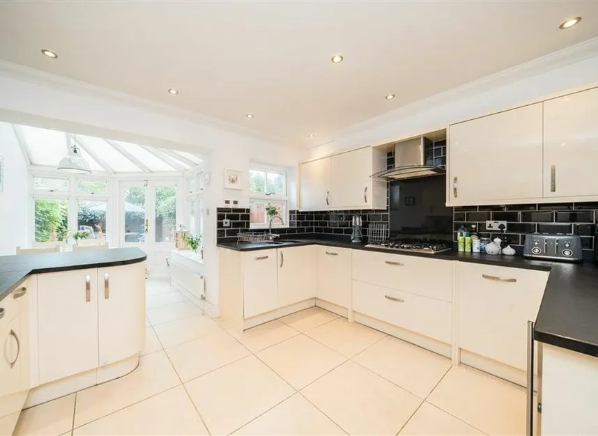 Fernbank Mews, Clapham South, SW12, photo 2