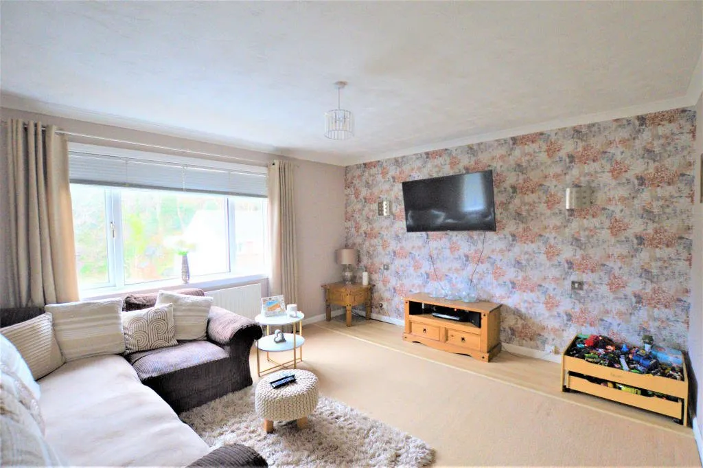 Waterside Street, Largs, KA30, photo 3