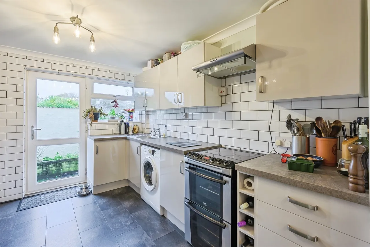 Erle Gardens, Plympton, PL7, photo 7