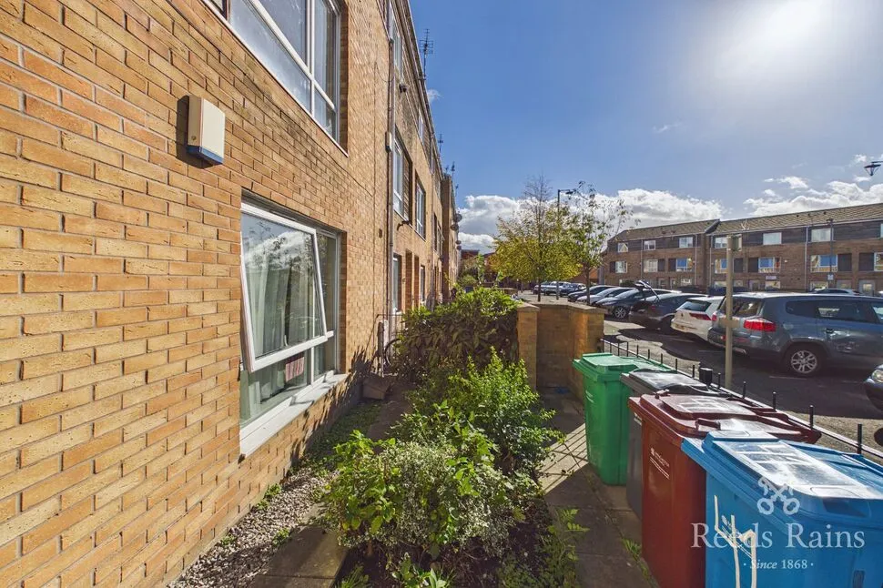 Greengage, Manchester, M13, photo 11