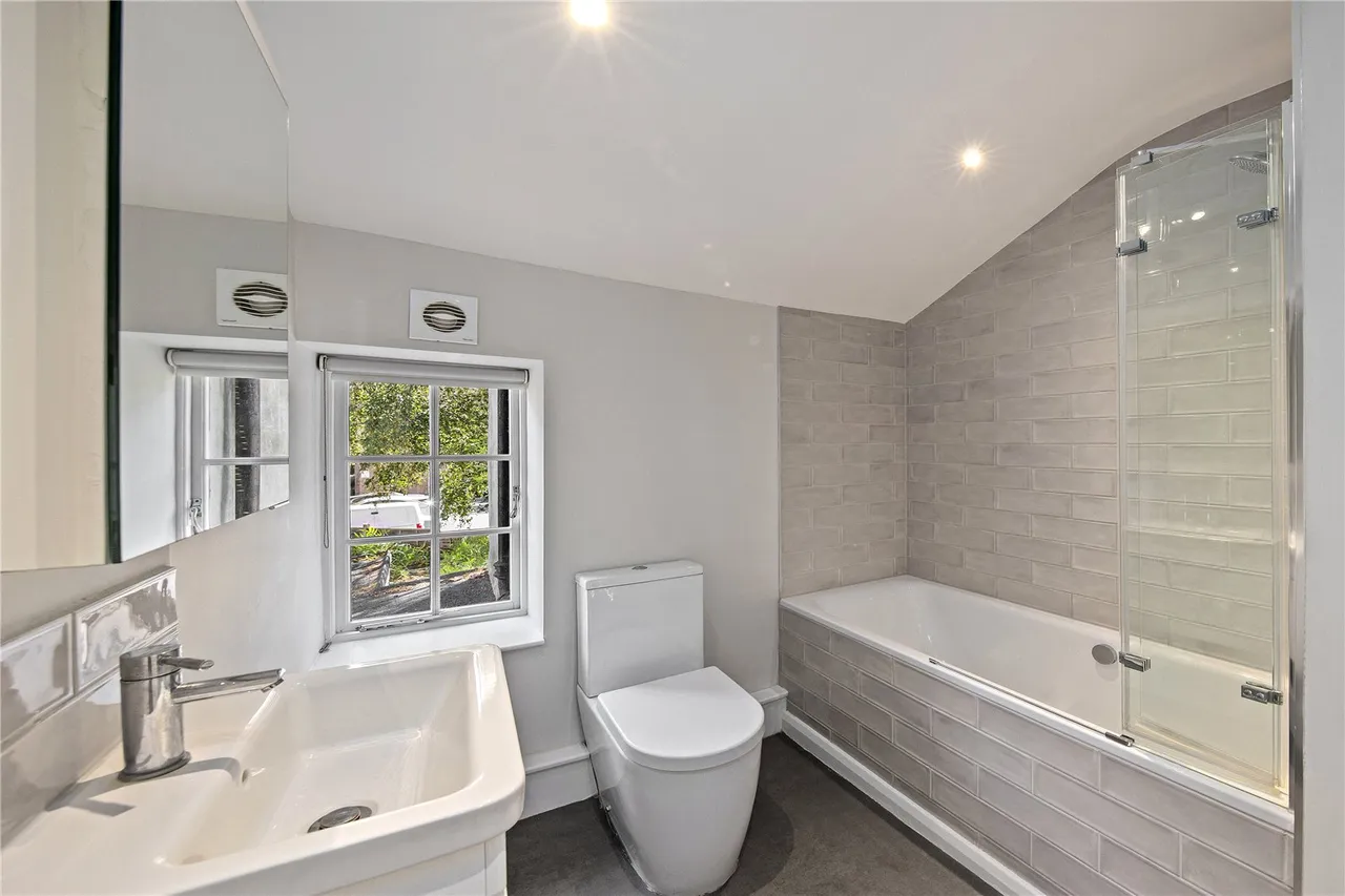 Kew Road, Kew, TW9, photo 10