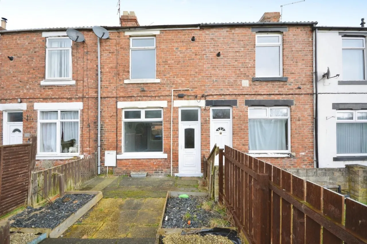 2 bed house to rent — Appleby Street, Bishop Auckland