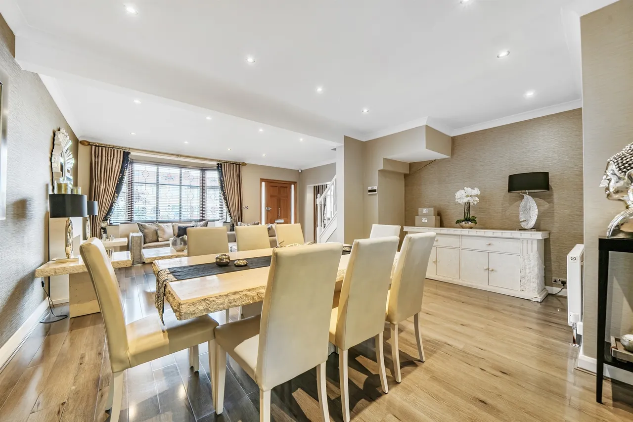 Willow Road, Enfield, EN1, photo 4