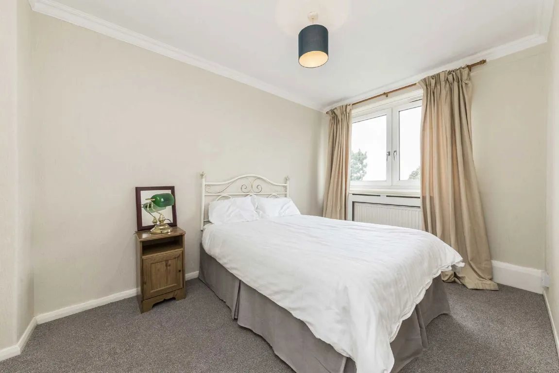 Barringer Square, SW17, photo 5