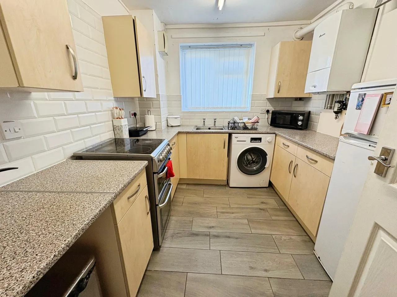 Mayfield Drive, Blythe Bridge, ST11, photo 6