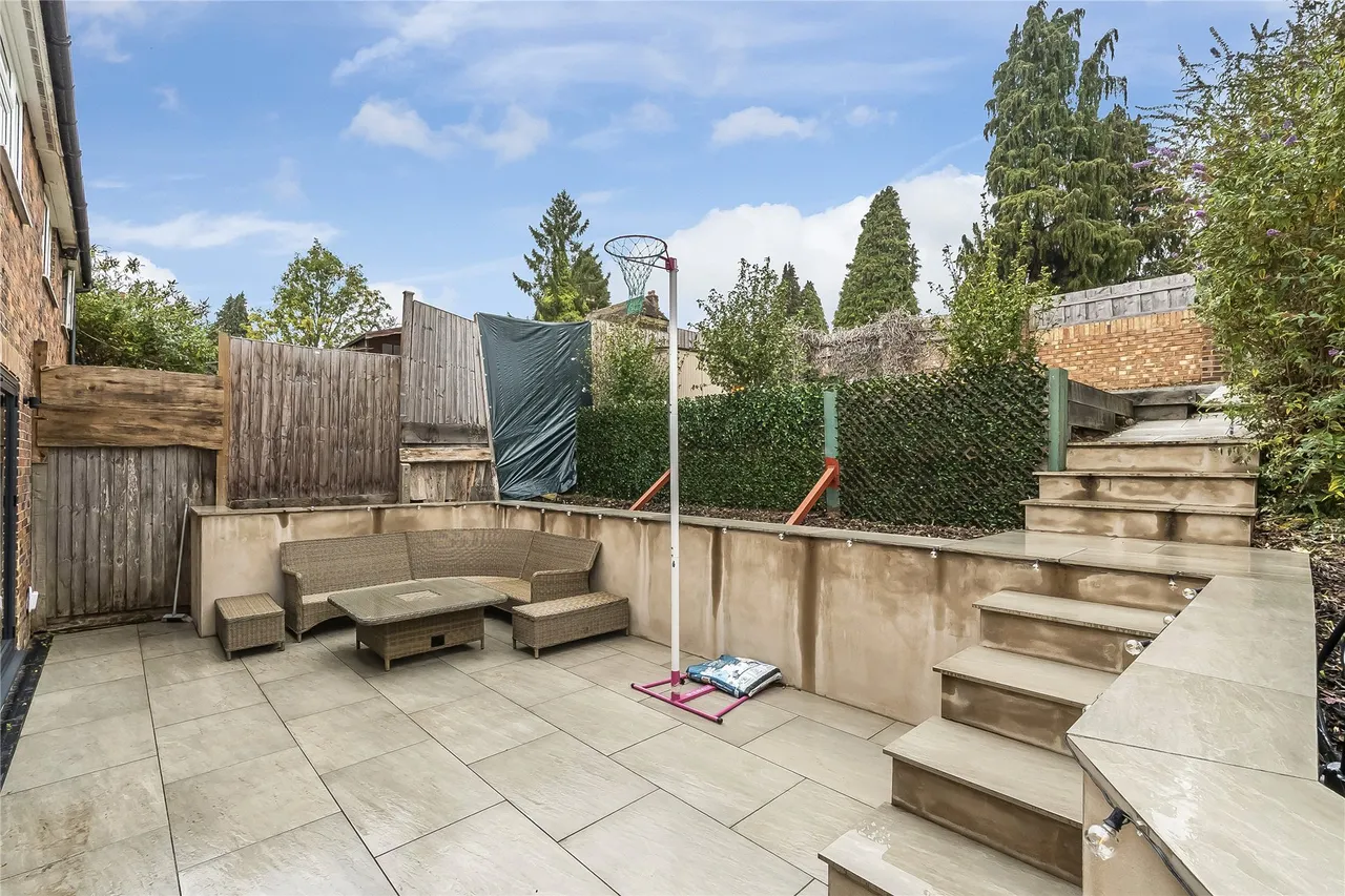 Weyside Gardens, Guildford, GU1, photo 24