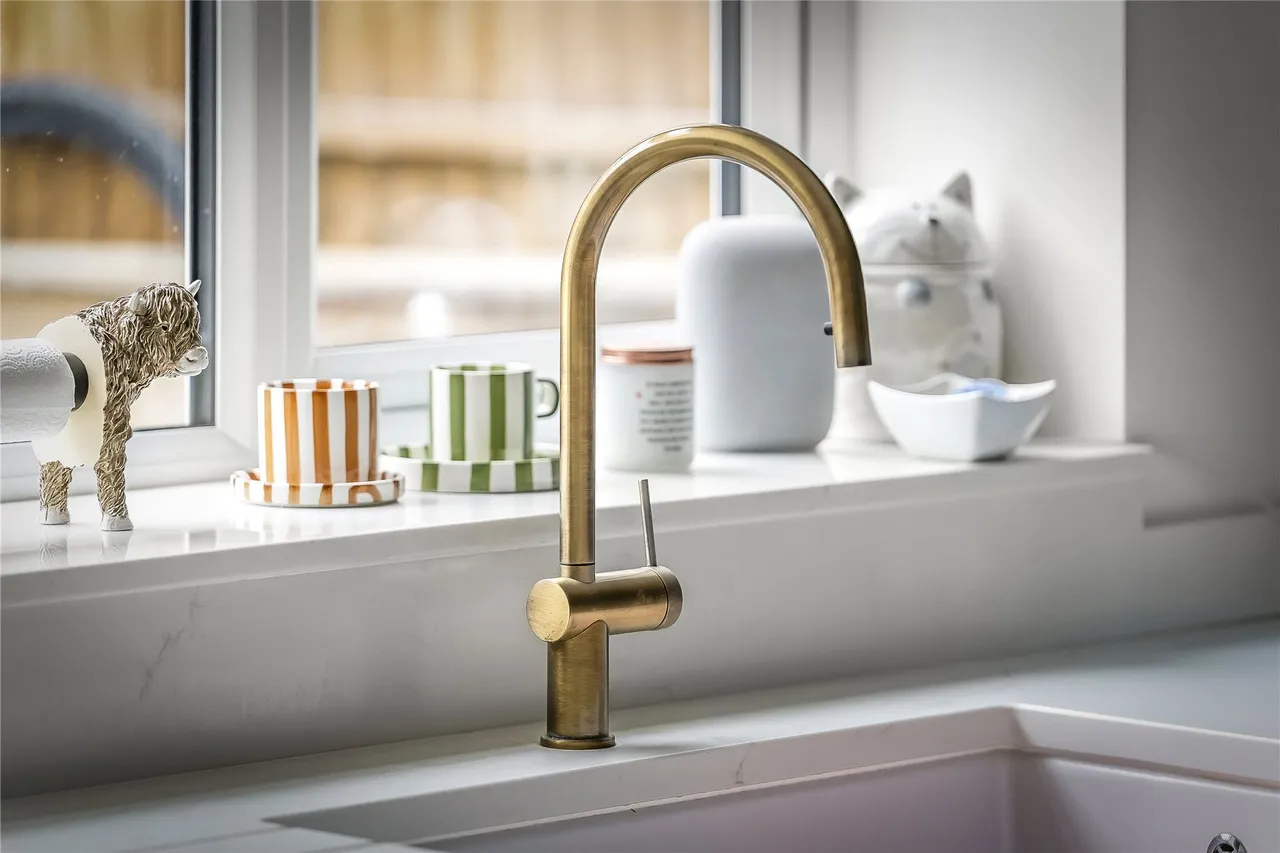 Weyside Gardens, Guildford, GU1, photo 18