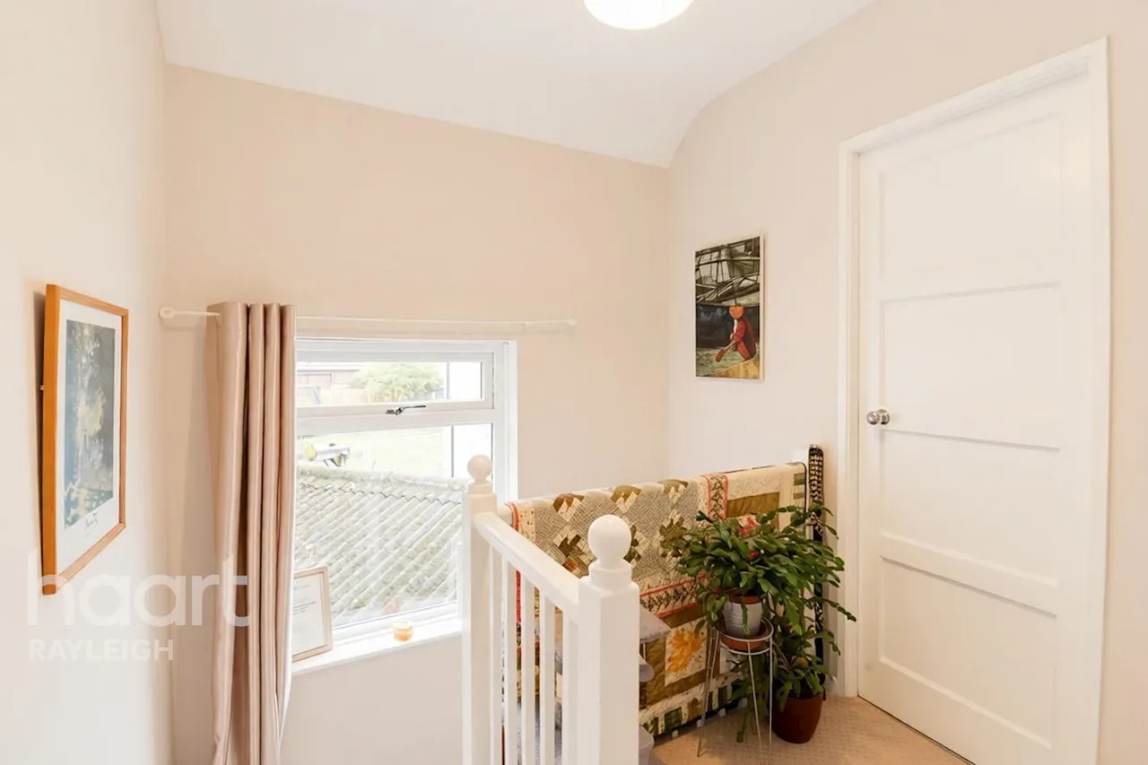 Broomfield Avenue, Leigh-On-Sea, SS9, photo 7