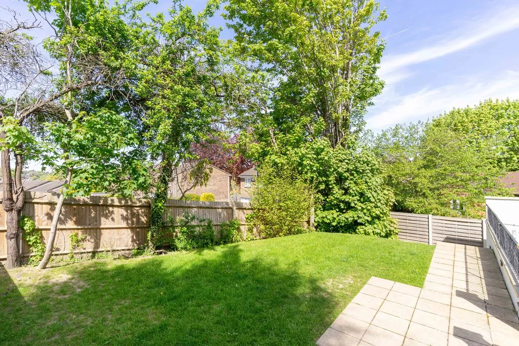 63 Selcroft Road, Purley CR8 1AL, photo 15