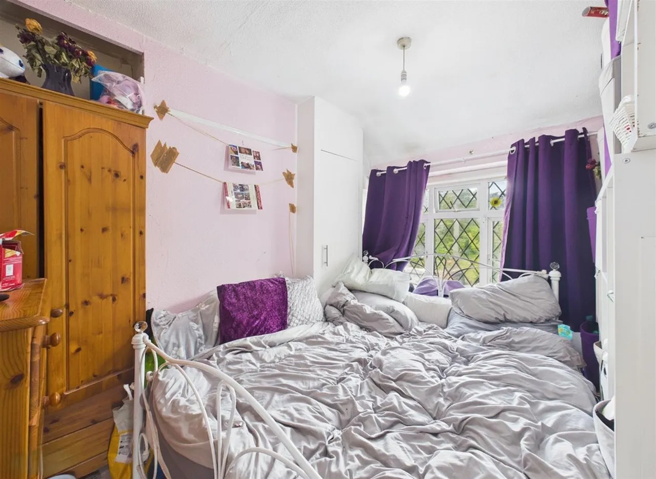 Misbourne Road, Uxbridge, UB10 0HP, photo 7