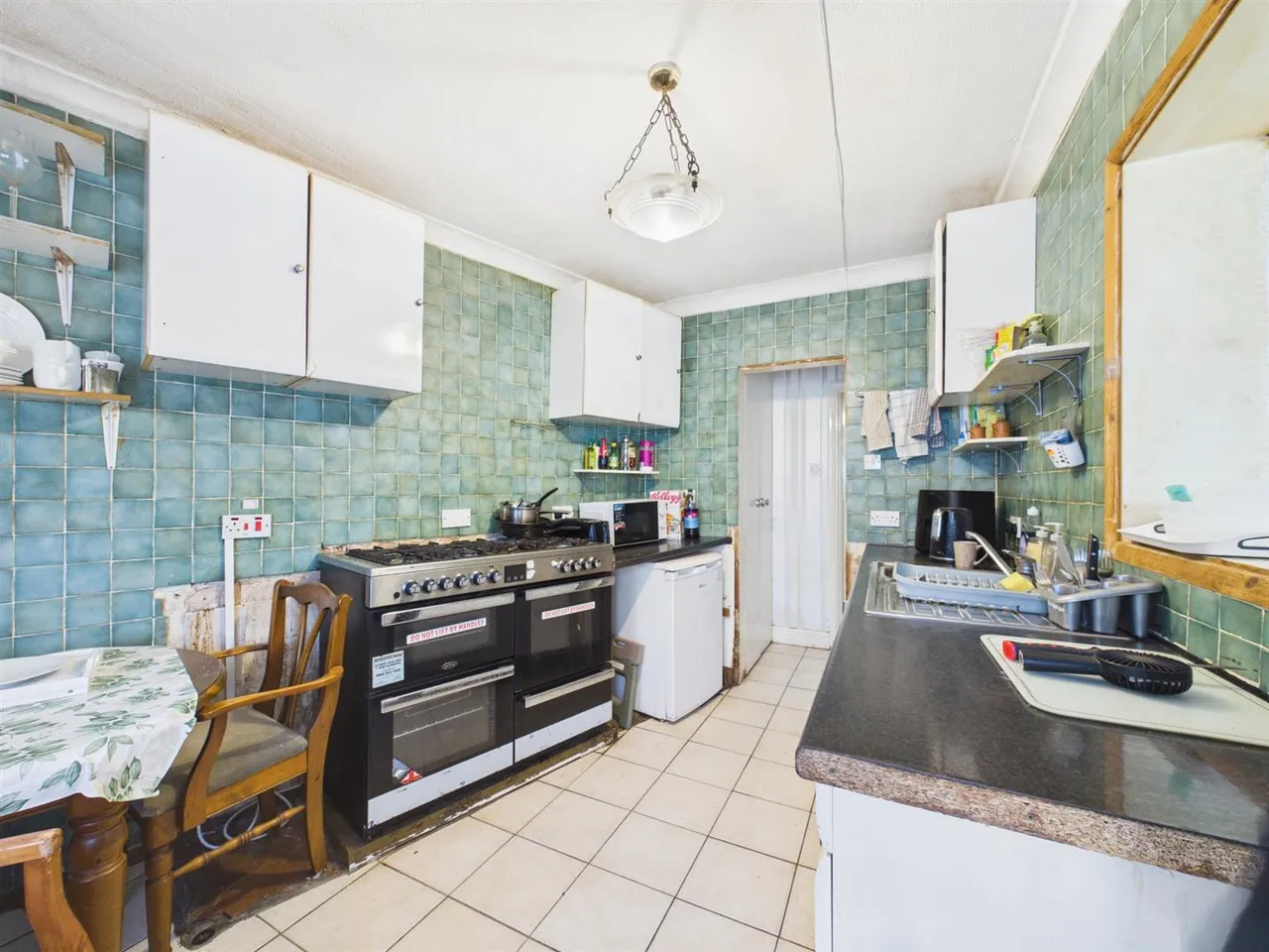 Misbourne Road, Uxbridge, UB10 0HP, photo 3