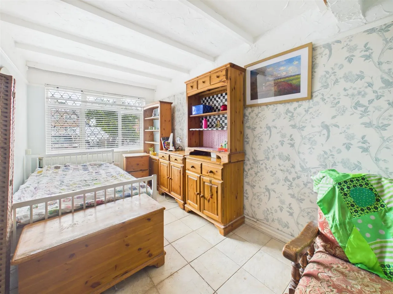Misbourne Road, Uxbridge, UB10 0HP, photo 2