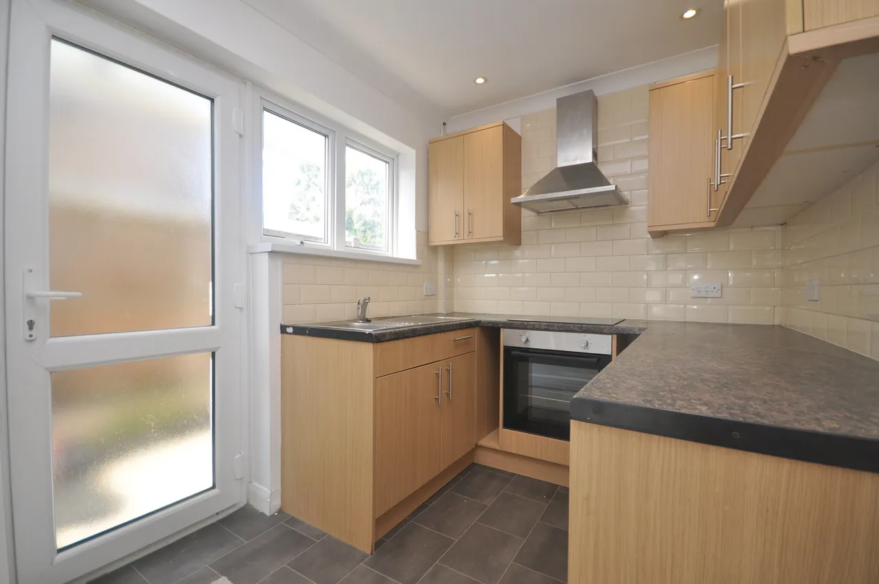 Bruce Grove, Chelmsford, CM2, photo 5