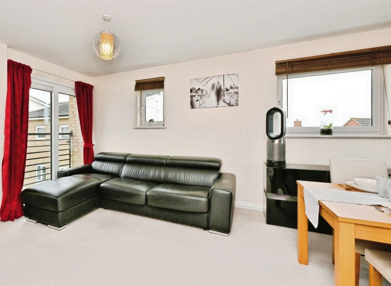 St. Josephs Green, Welwyn Garden City, photo 5