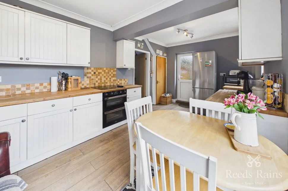Aberford Road, Woodlesford, West Yorkshire, LS26, photo 11