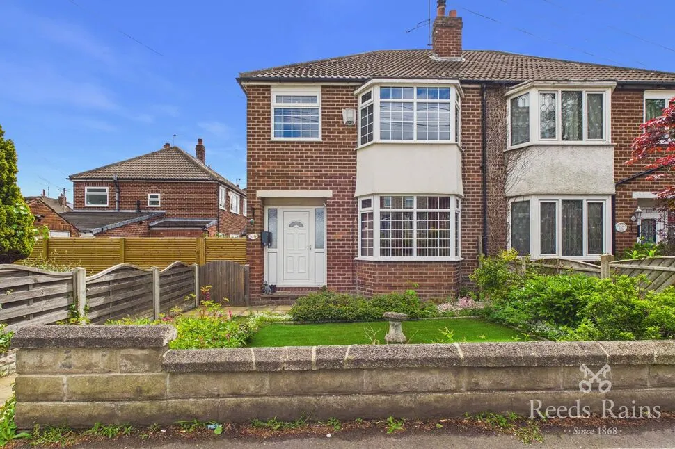 Aberford Road, Woodlesford, West Yorkshire, LS26, photo 2
