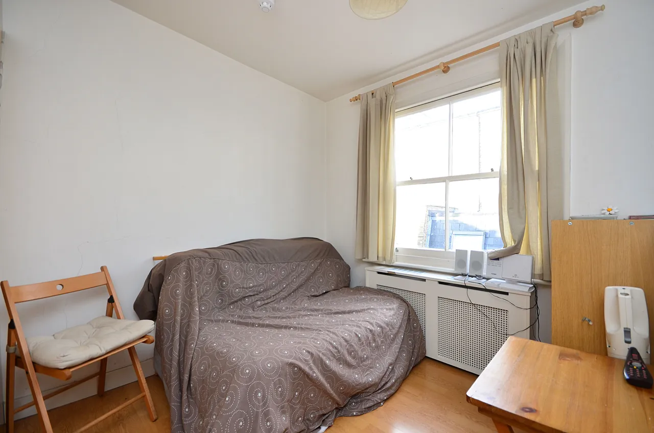 Flat 7, 26 Fairholme Road, London, photo 2