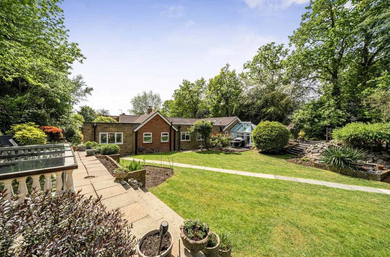Frimley Road, Ash Vale, Surrey, GU12 5PP, photo 27