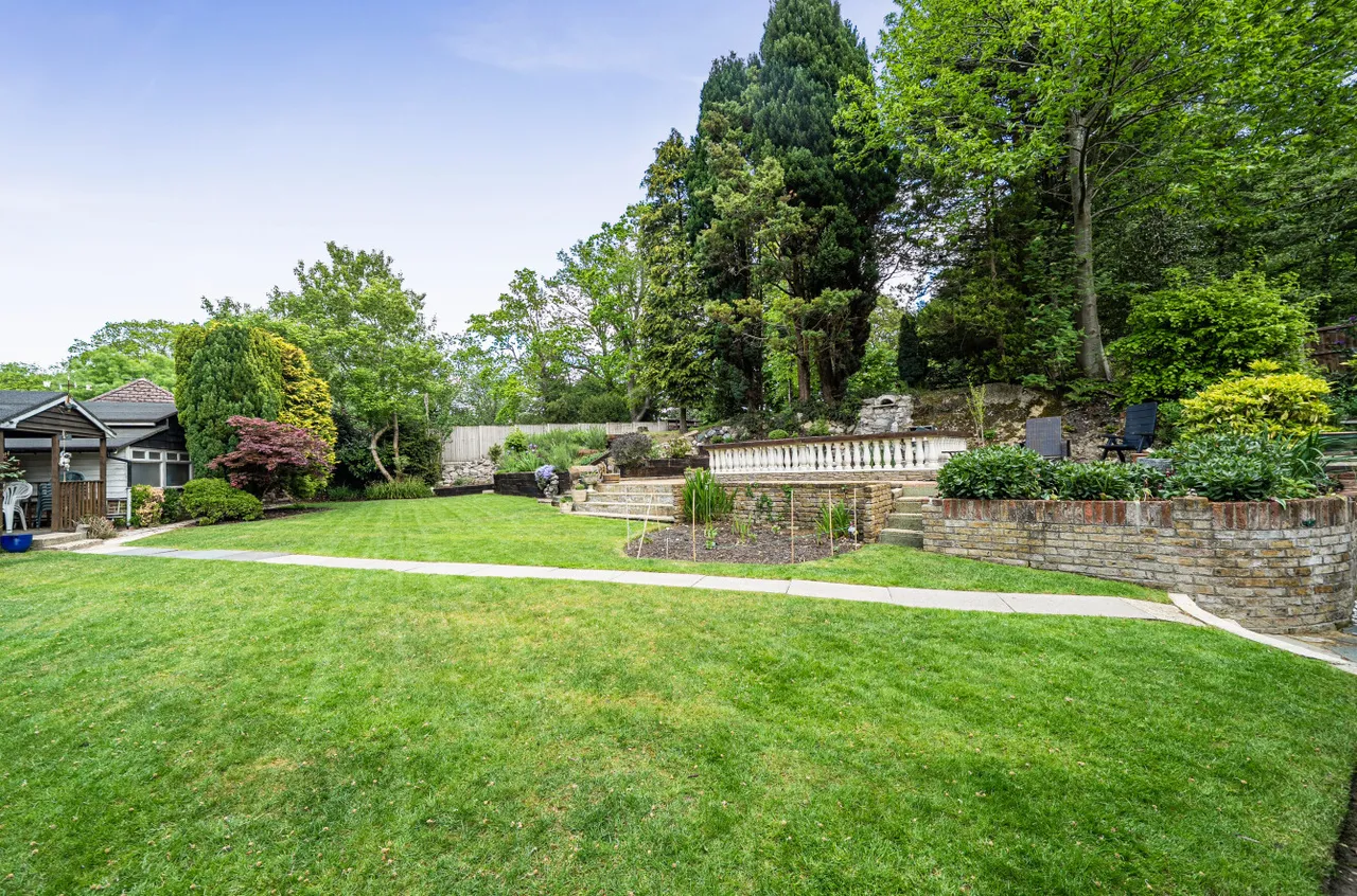 Frimley Road, Ash Vale, Surrey, GU12 5PP, photo 35